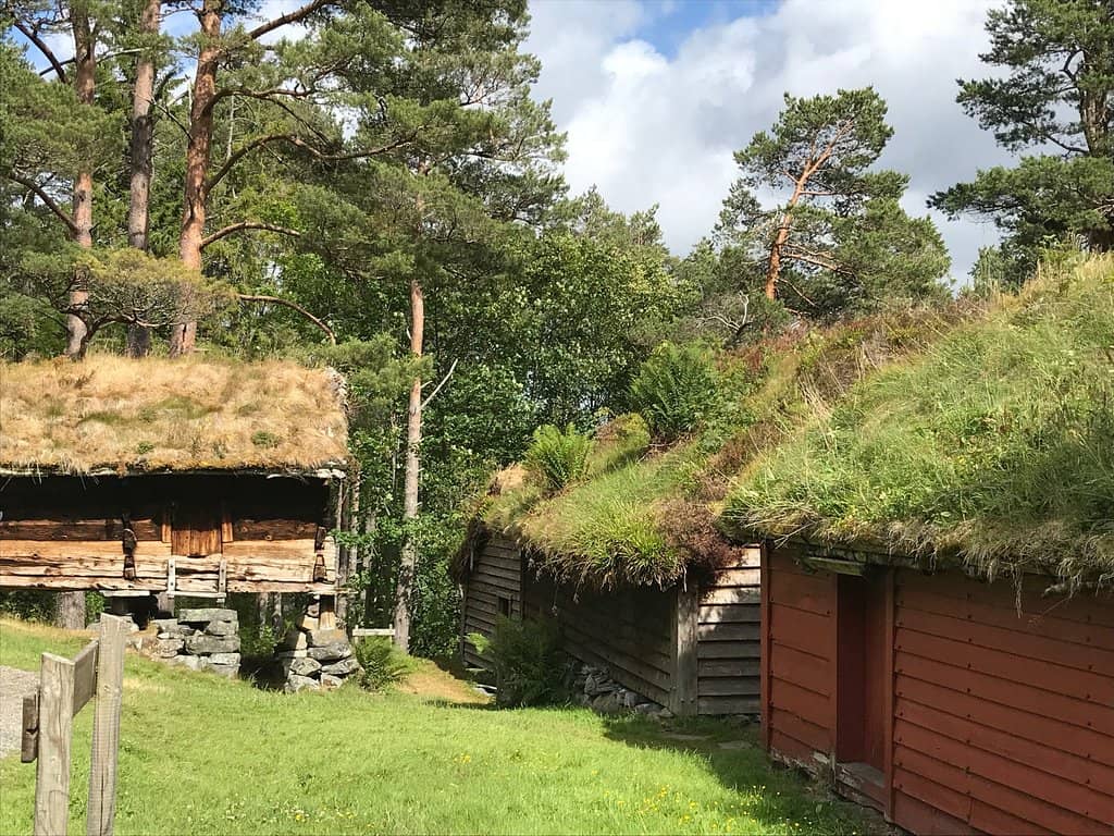 Historic Homes & Buildings