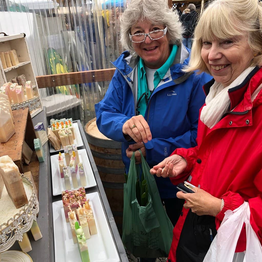 Handmade Crafts & Art