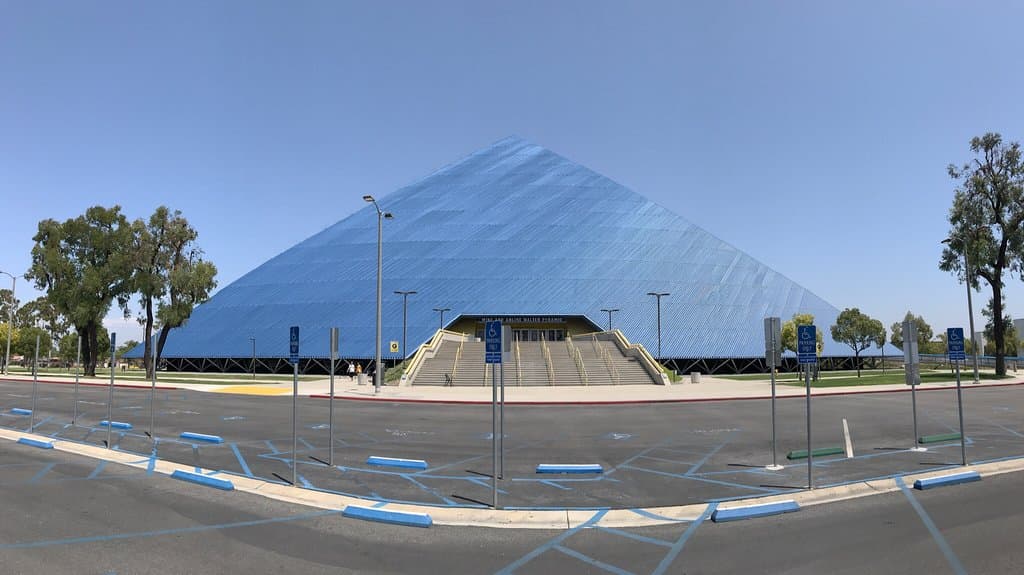 Walter Pyramid