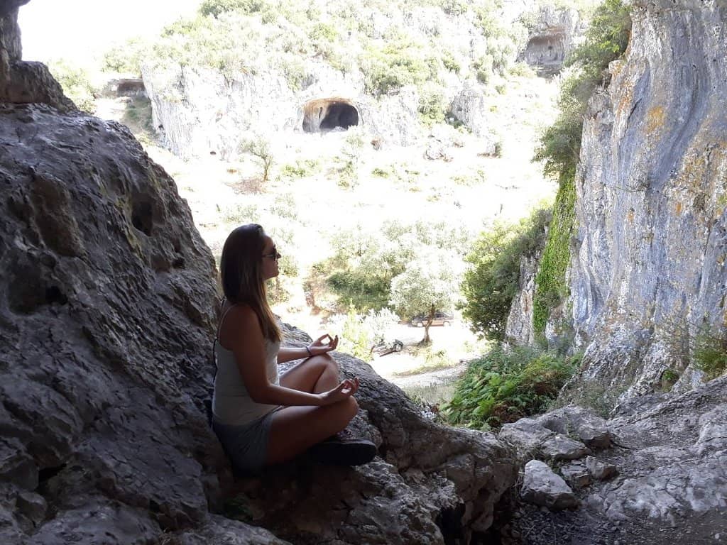 The 'Buracas' (Holes)