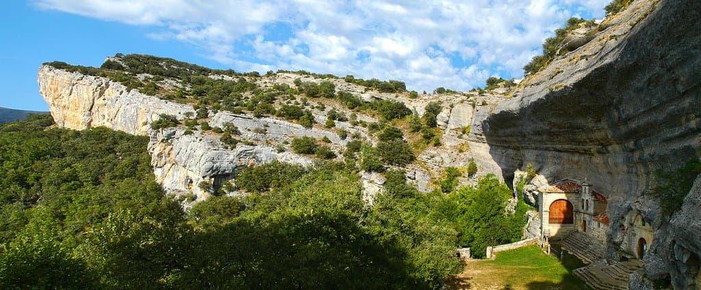 Cueva de San Bernabé y San Tirso. - Ojo Guareña