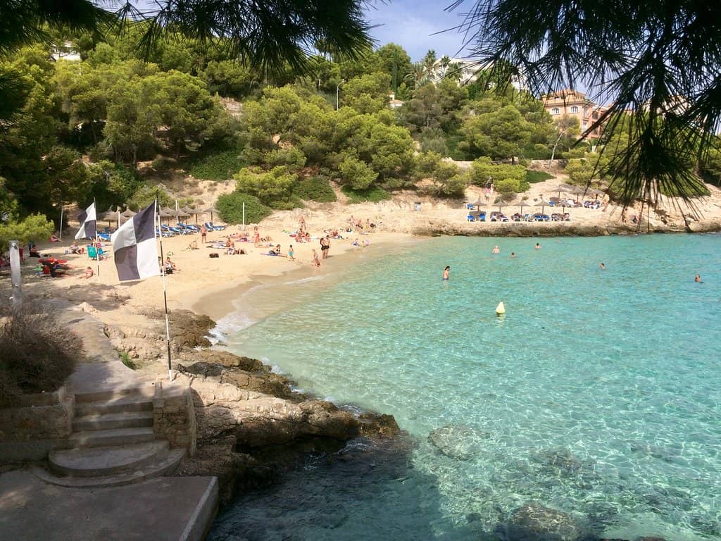 Upscale Beach Clubs