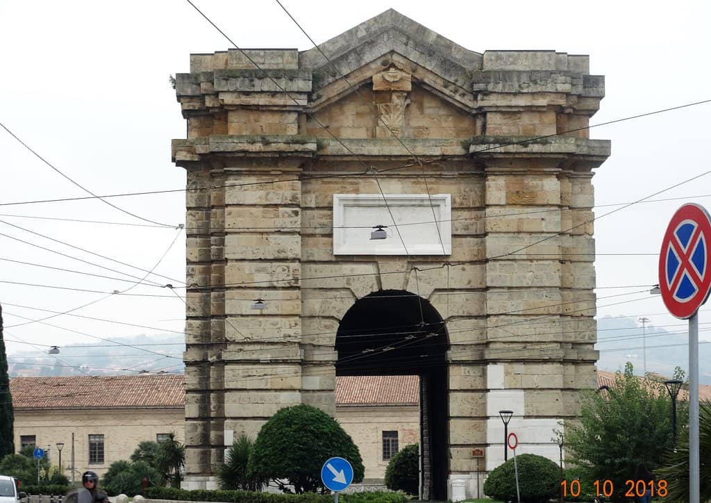 Breccia di Porta Pia Monument