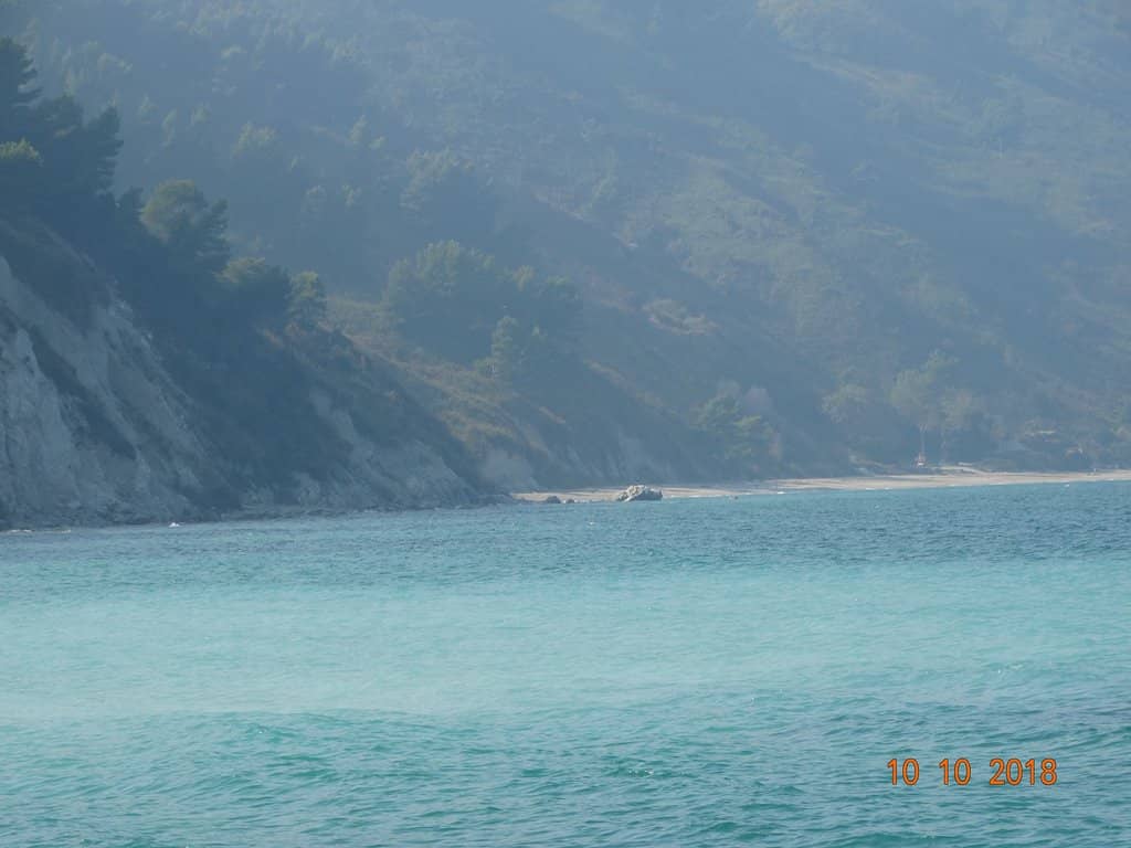 The White Sandstone Beach