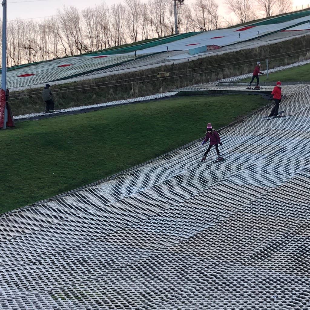 Ski & Snowboard Lessons