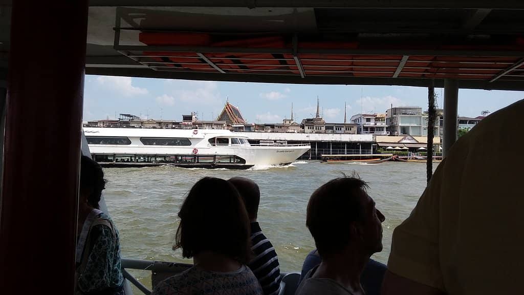 Wat Arun (Temple of Dawn)