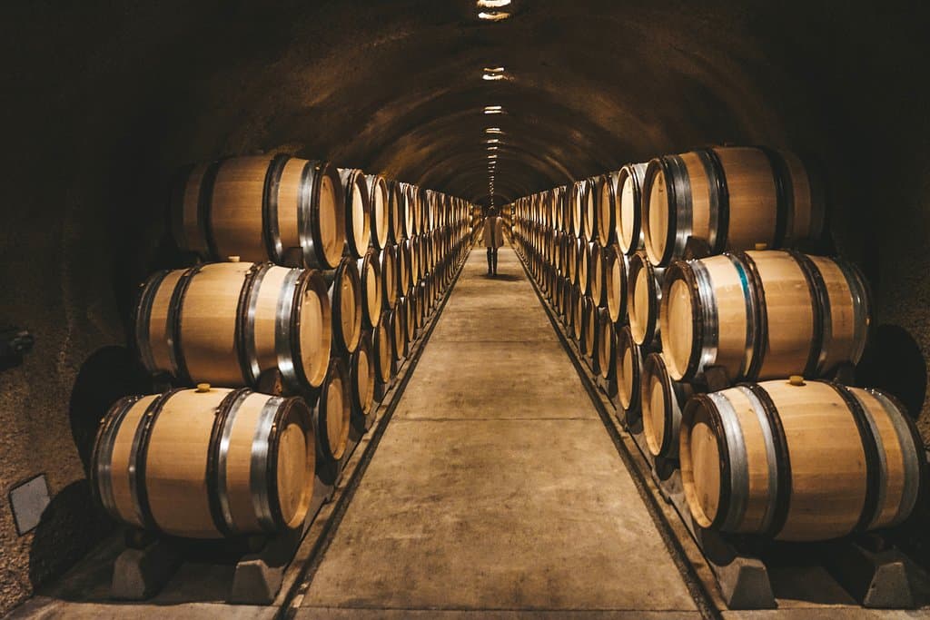 The gorgeous caves of Far Niente