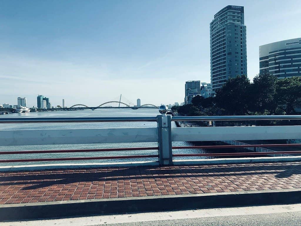 Han River Bridge Rotation