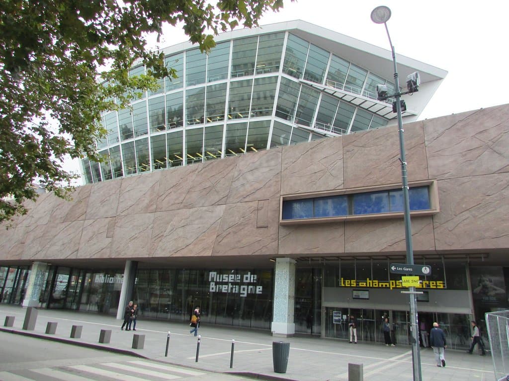 complexe multifonctionnel