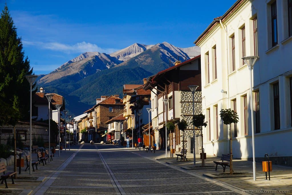 Улица Пирин в Банско