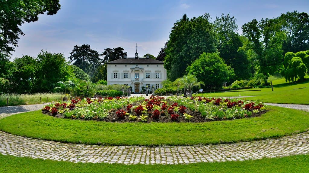 Merian House