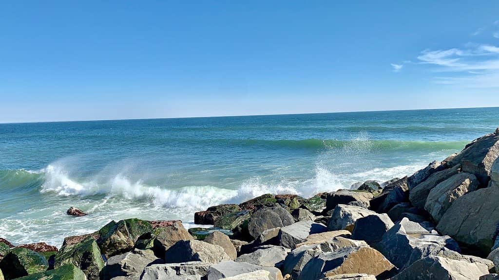 Oceanfront Exploration