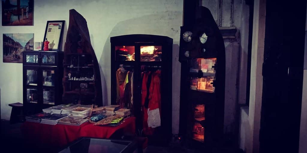 Peranakan Chinese Artifacts