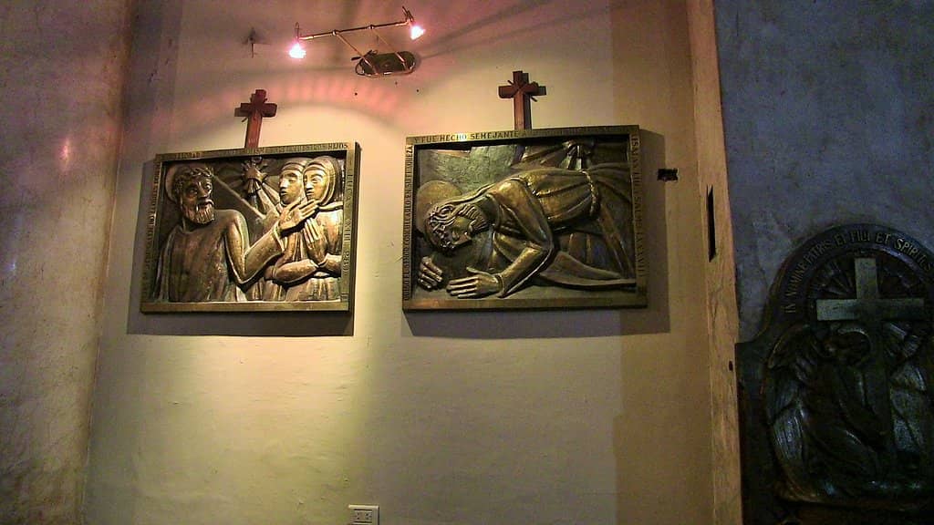 Basílica del Rosario Facade