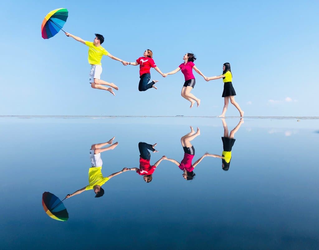 Kuala Selangor Beach is a unique tourist attraction that is only accessible to tourists twice a month, during the new moon and full moon periods. It is located 1.74 nautical miles off the coast of the fishing village of Jeram, Selangor, in the middle of the Straits of Malacca Sea. Must see!