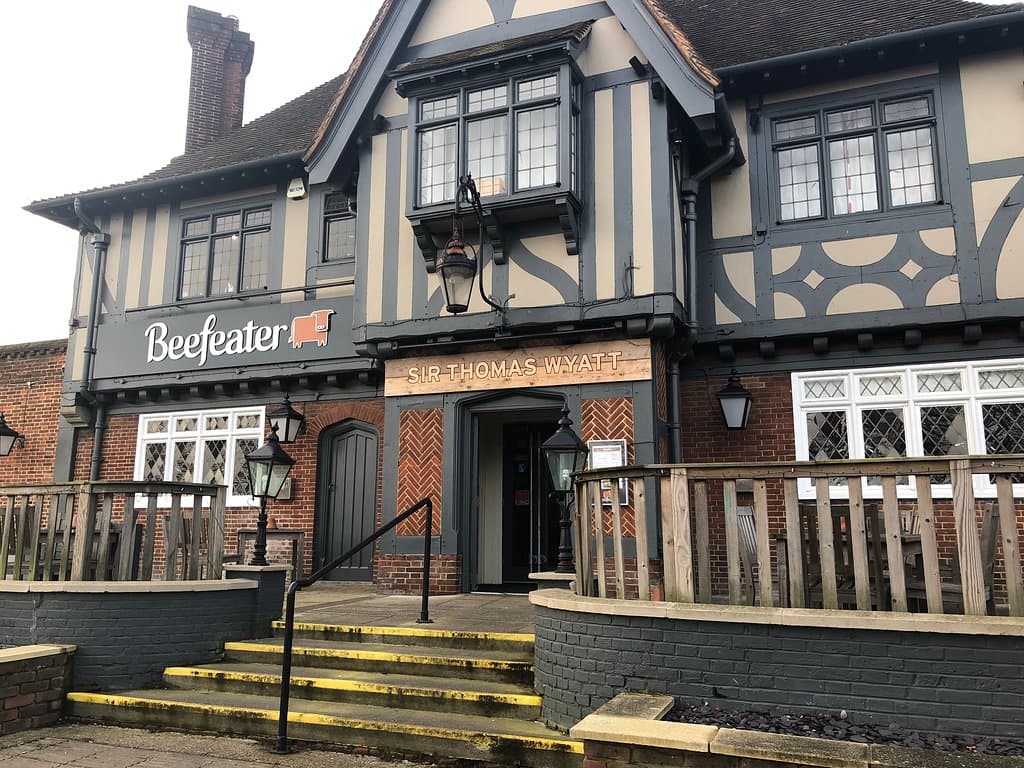 Sir Thomas Wyatt Beefeater