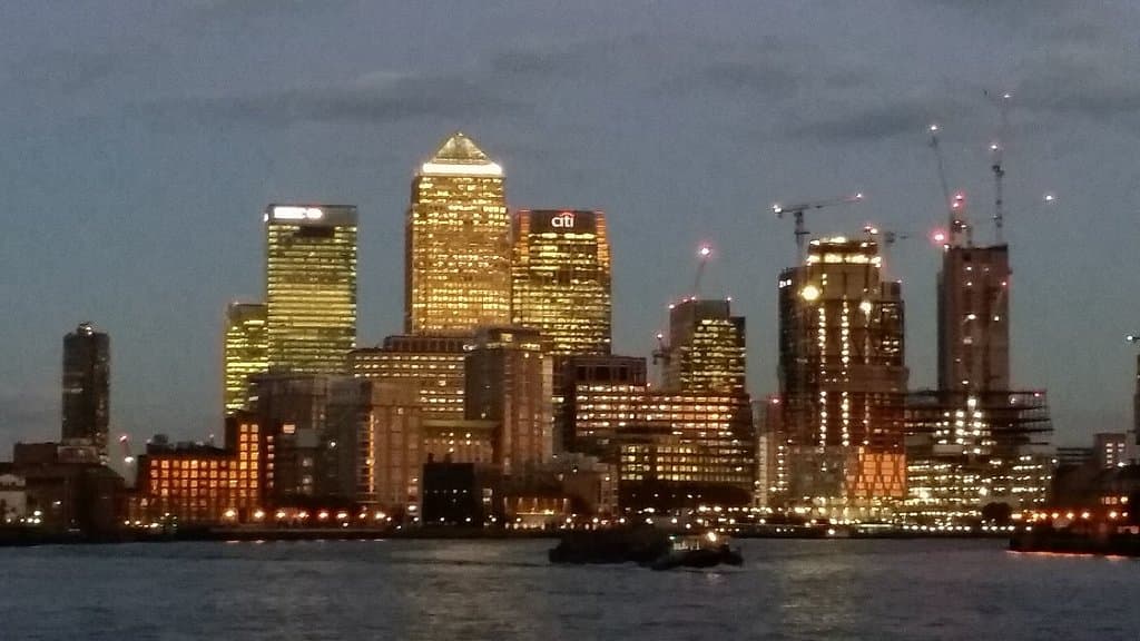 Canary Wharf at night