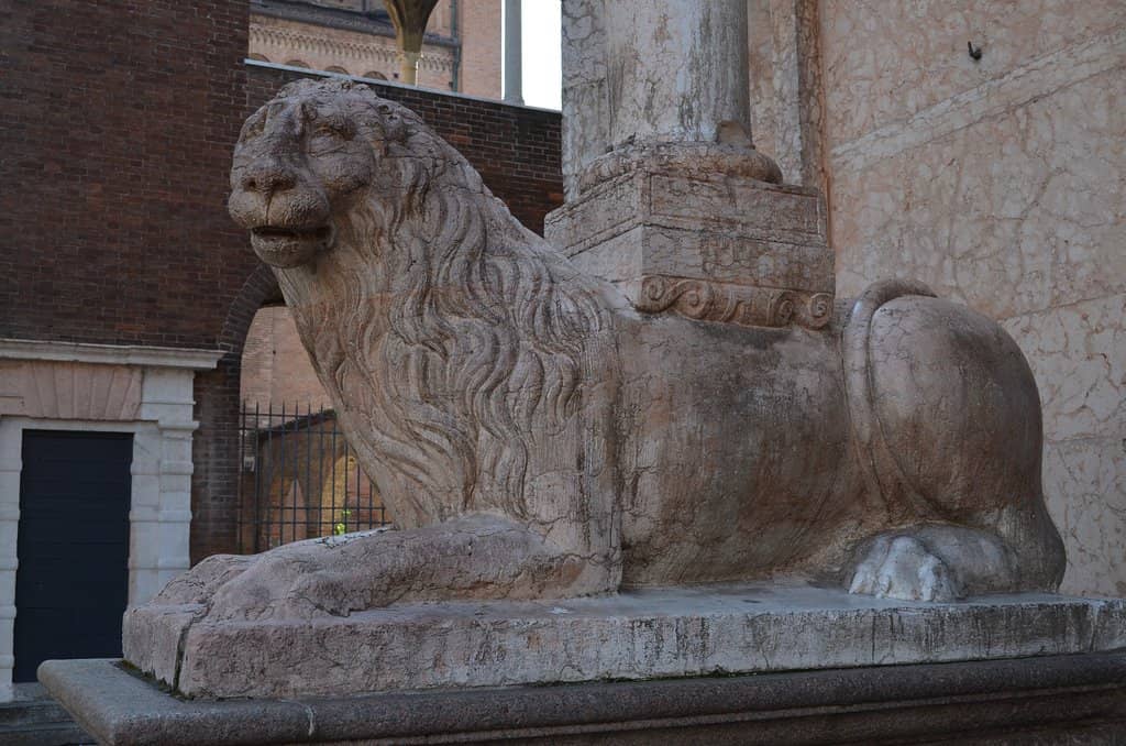 Romanesque & Lombard-Gothic Mix