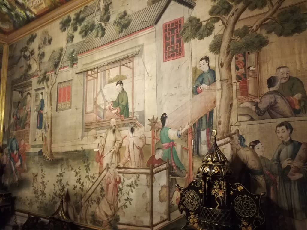 Aristocratic Furnishings