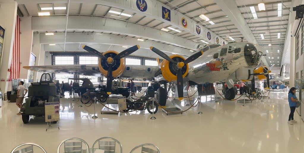 Lyon Air Museum