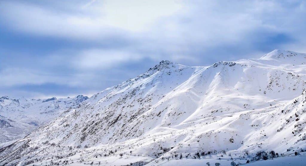 Halgurd (Sorani Kurdish: ھەڵگورد) is the second highest mountain in Iraq, after Cheekha Dar. Located northern Erbil Province, Iraqi Kurdistan. Halgurd has an elevation of 3,607 metres.