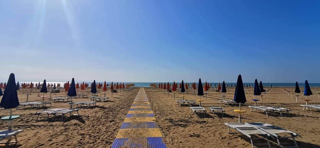 Golden Sands & Shallow Waters