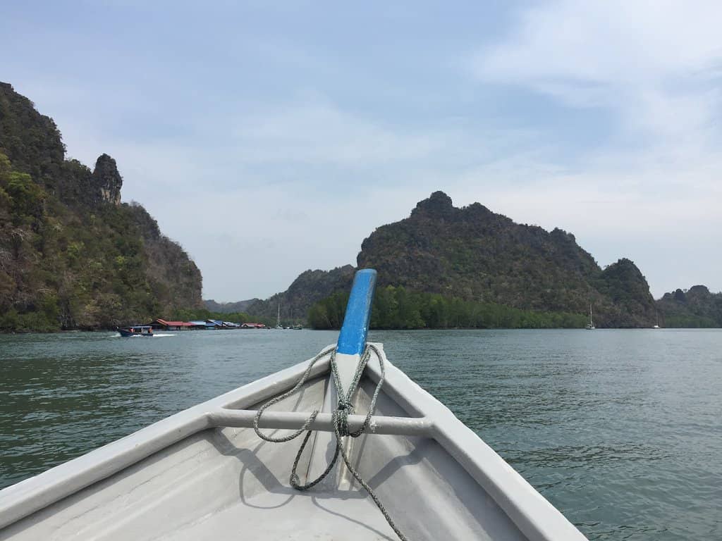 Limestone Cliffs & Lagoons