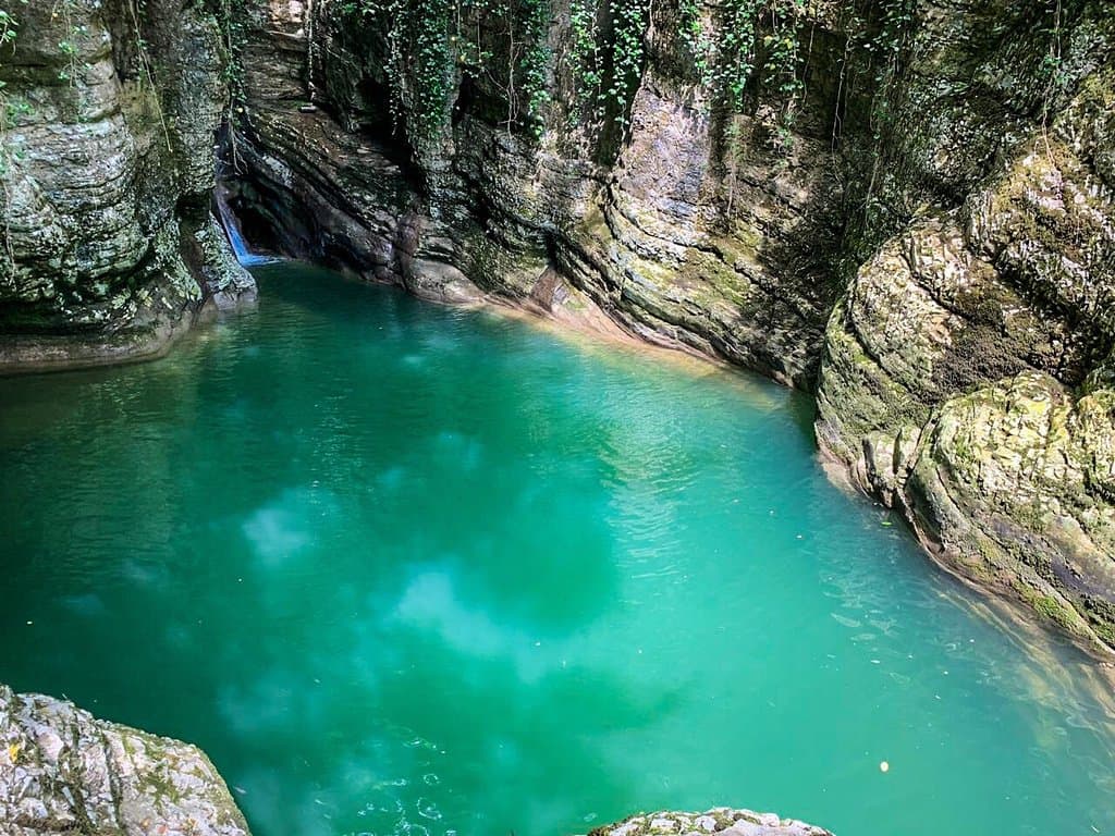 Agura Waterfalls