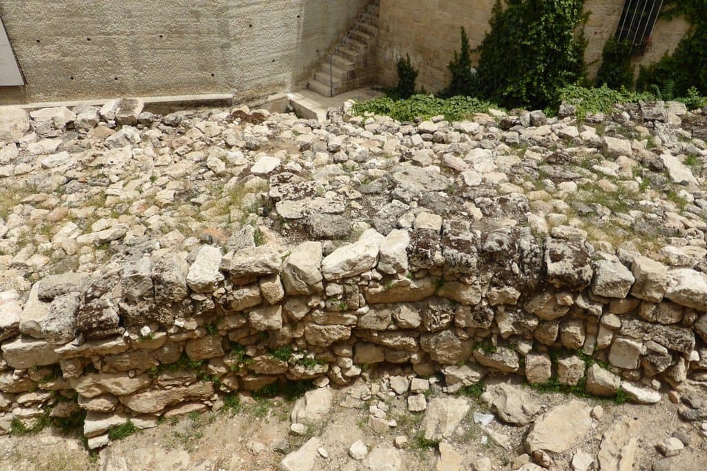 MURA DI EZECHIELE