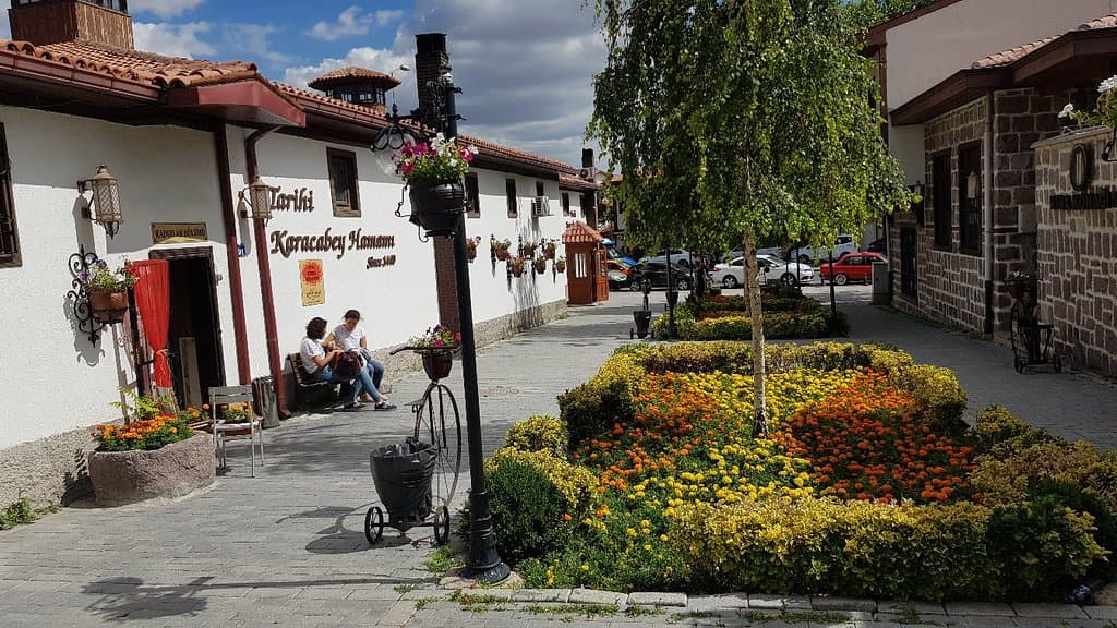 Tarihi Karacabey Hamamı