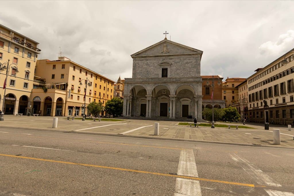 Catedral na Piazza Grande.