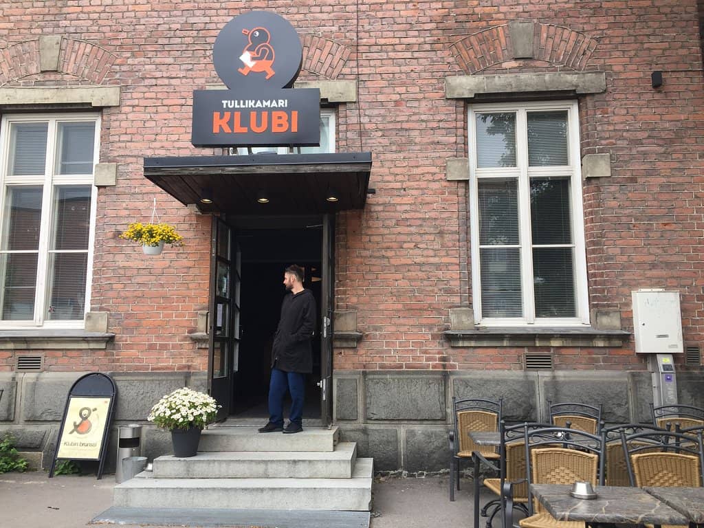 Live Music Performances