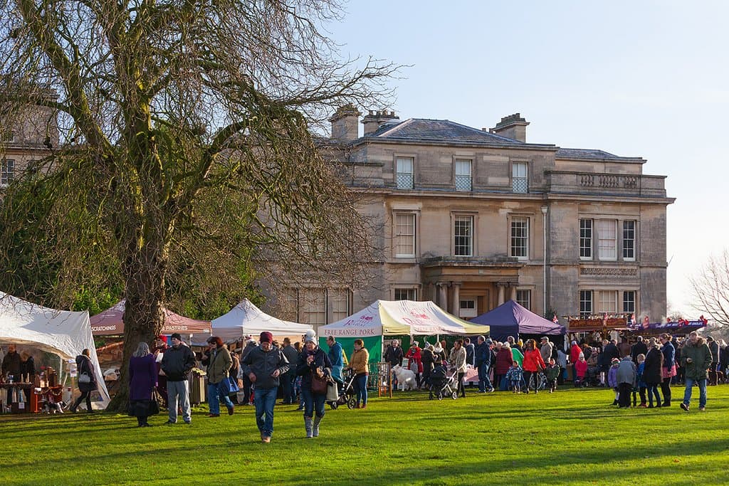 Christmas Market at Normanby Hall by Lee Beel