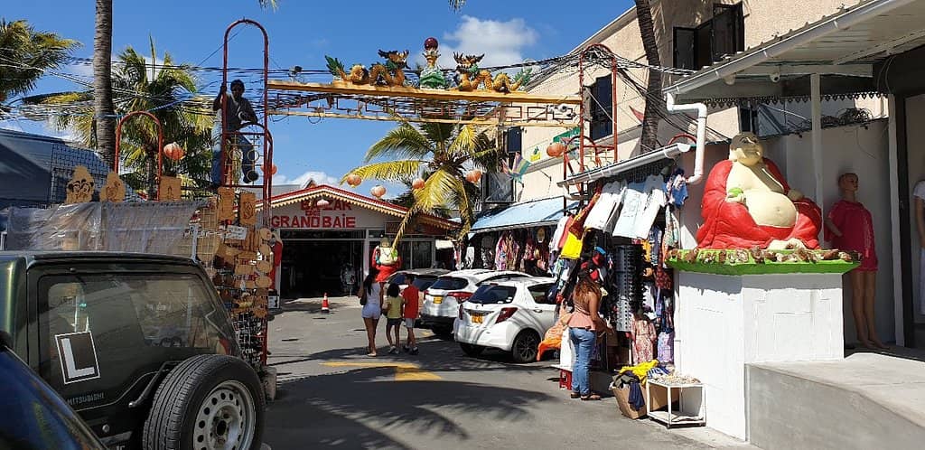 Vibrant Local Atmosphere