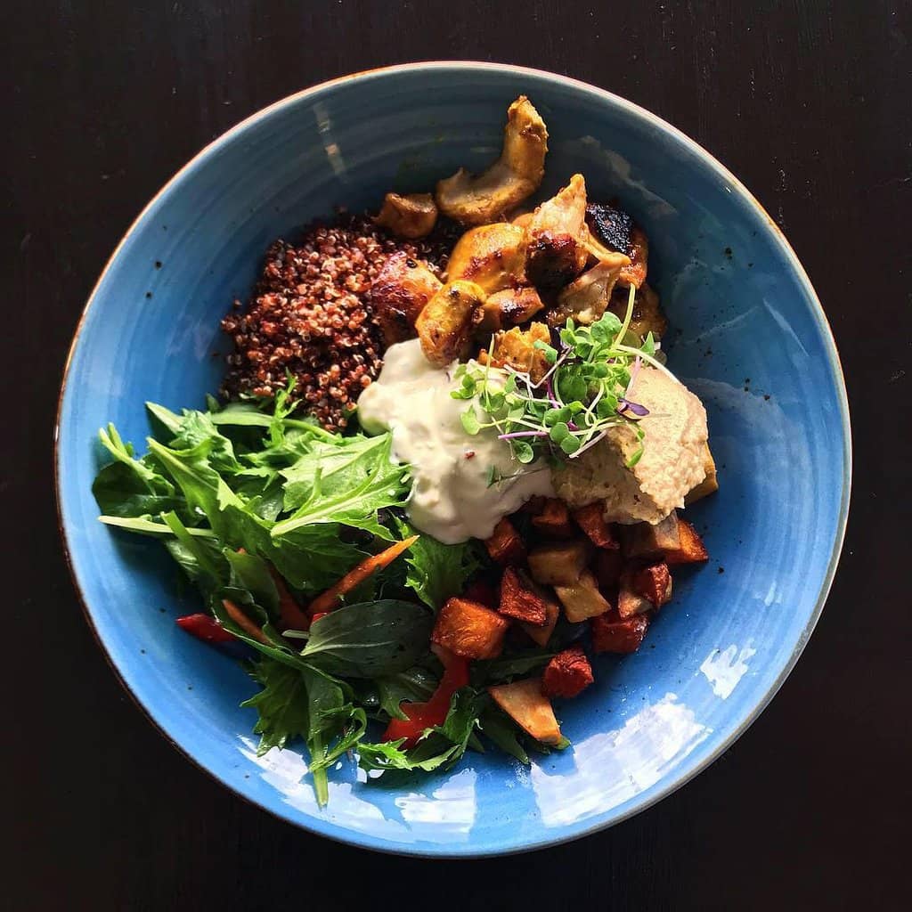 Cozy Ambiance & Friendly Staff