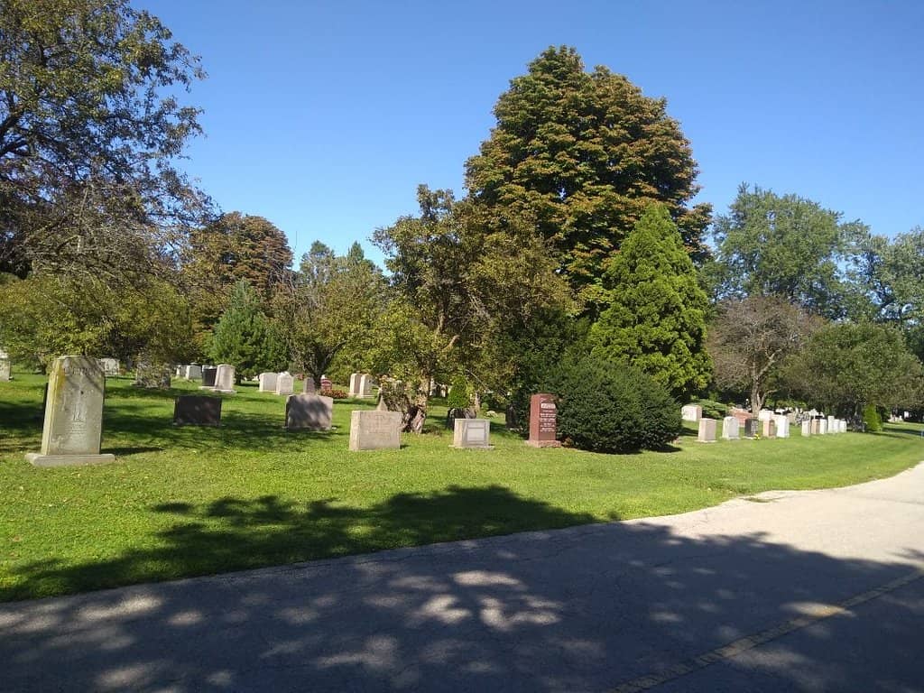 Notable Canadian Gravesites