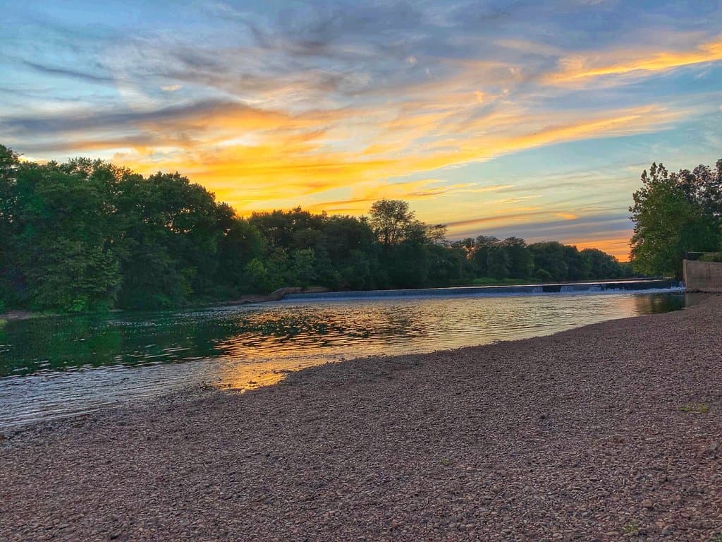 Duke Island Park