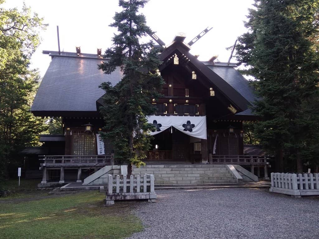 Shrine's Tranquil Grounds