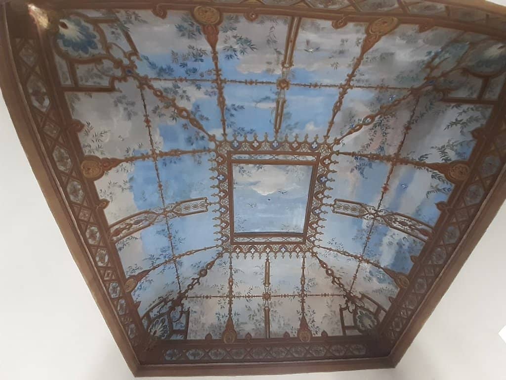 Borromini's Perspective Colonnade