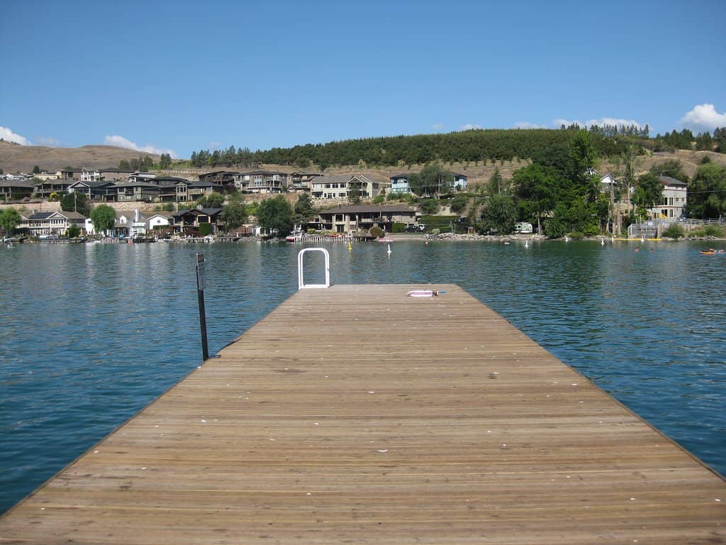 Kalamalka Lake's Turquoise Waters