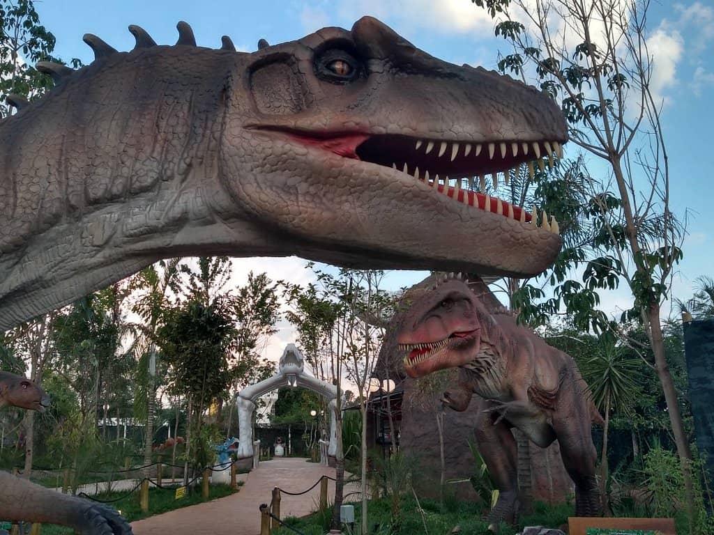 Immersive 'Jurassic Park' Vibe