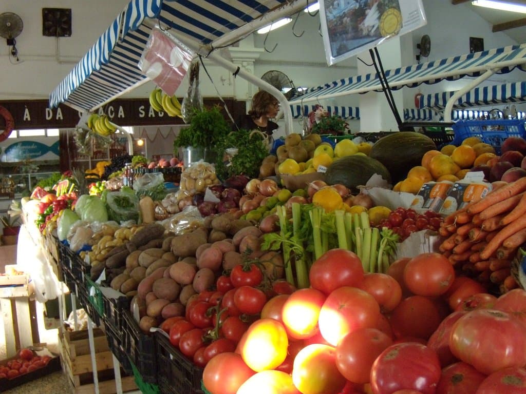 Some of the fresh fruits and veggies at the Mercado do peixe