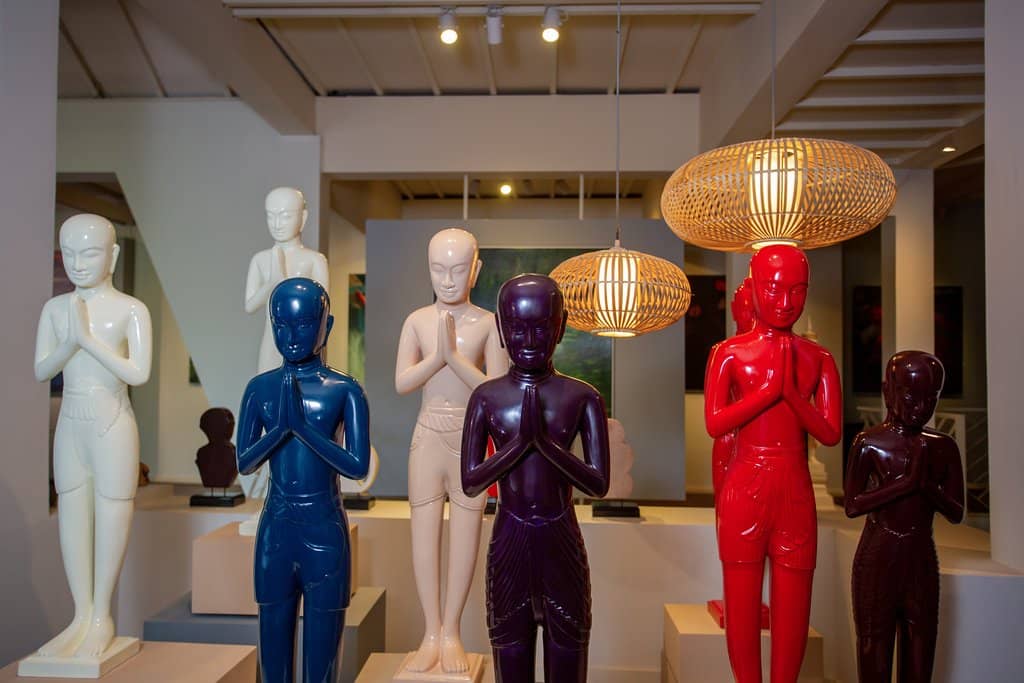 Vibrant Paintings & Sculptures