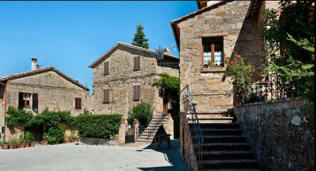 Monticchiello Tuscany