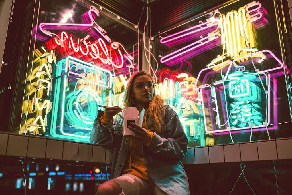 Для уфимца фотография в этом неоновом углу - такая же обязательная как на паспорт (местная шутка)