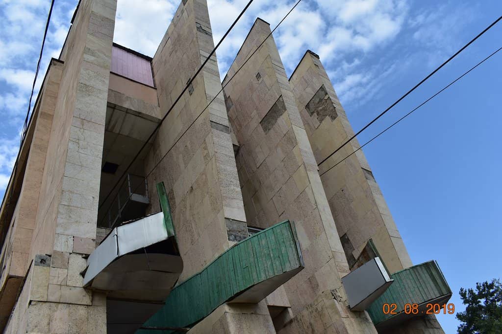 Vertical photo