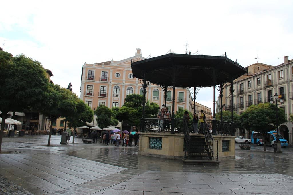 Plaza Mayor Setting