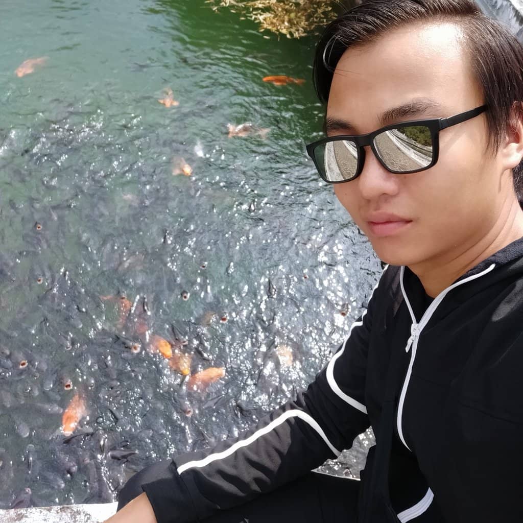 Tranquil Gardens and Architecture