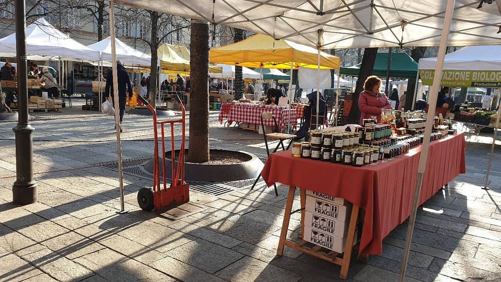 Fresh, Seasonal Produce