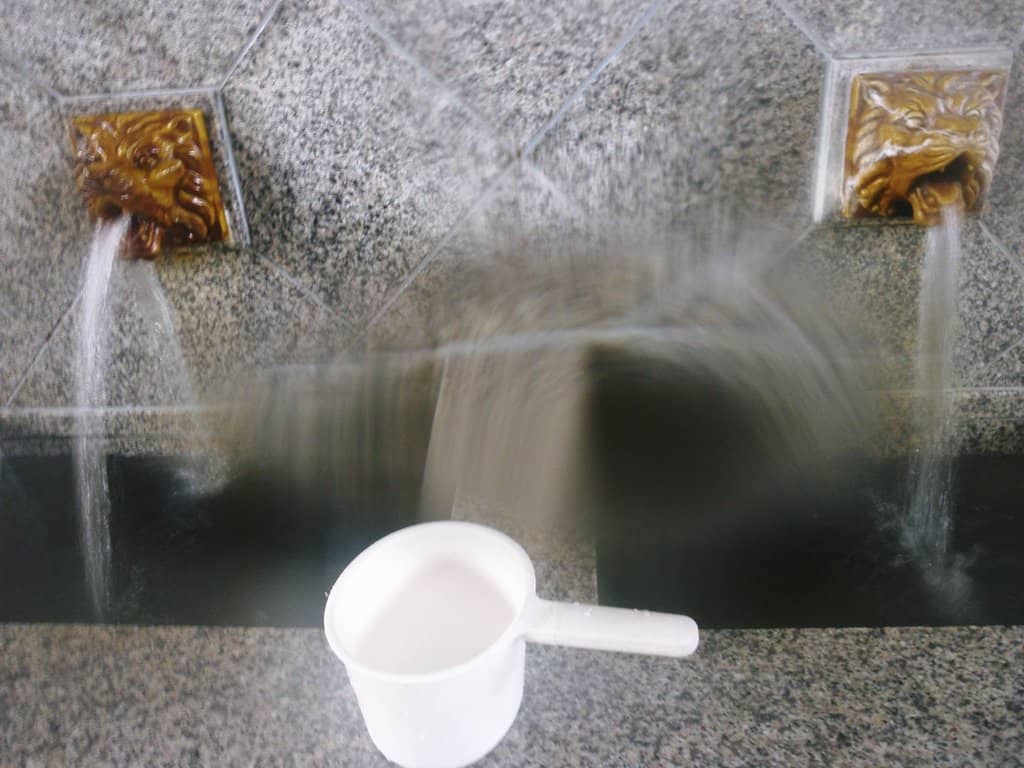 Onsen Tamago Cooking